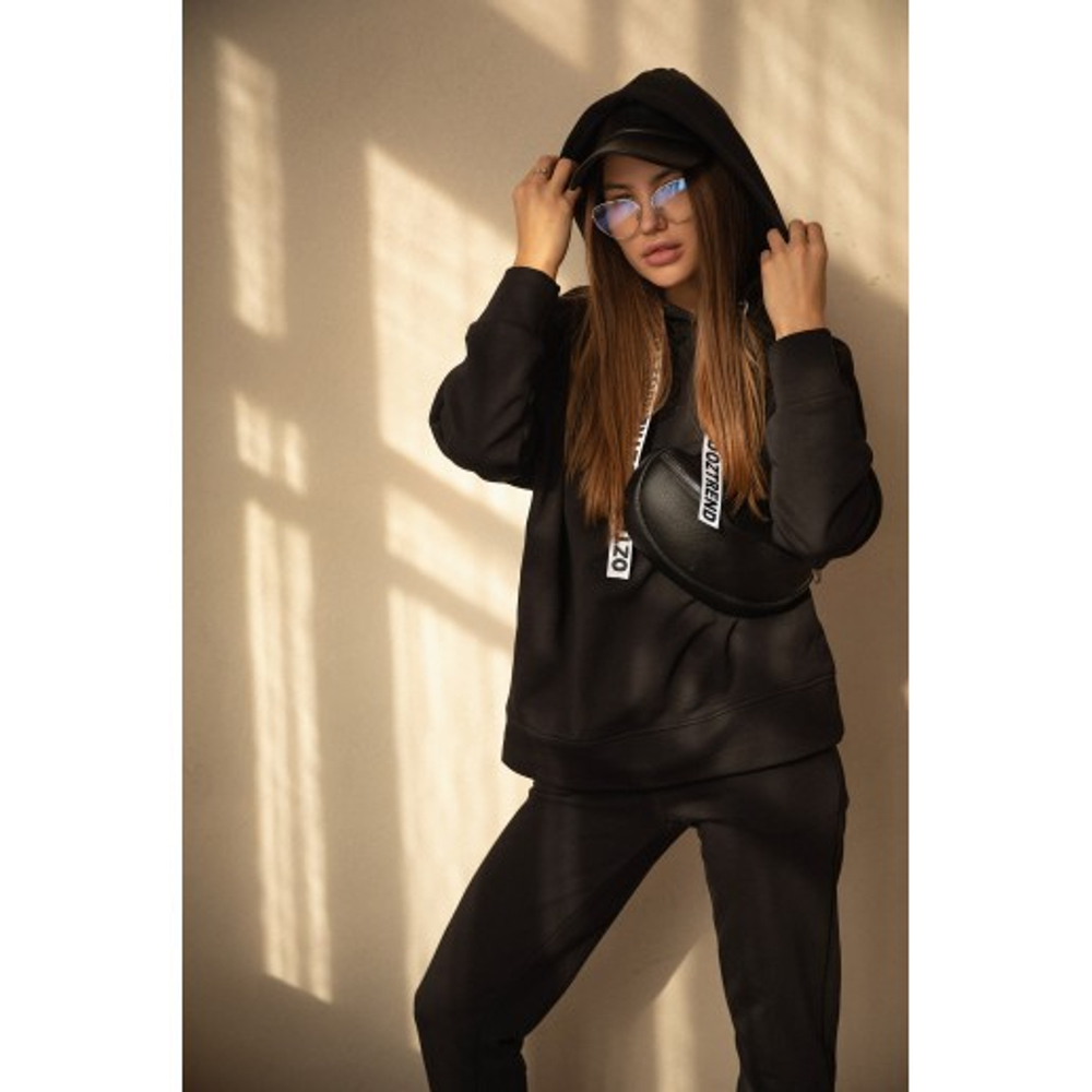 Худи унисекс облегченное LUNA