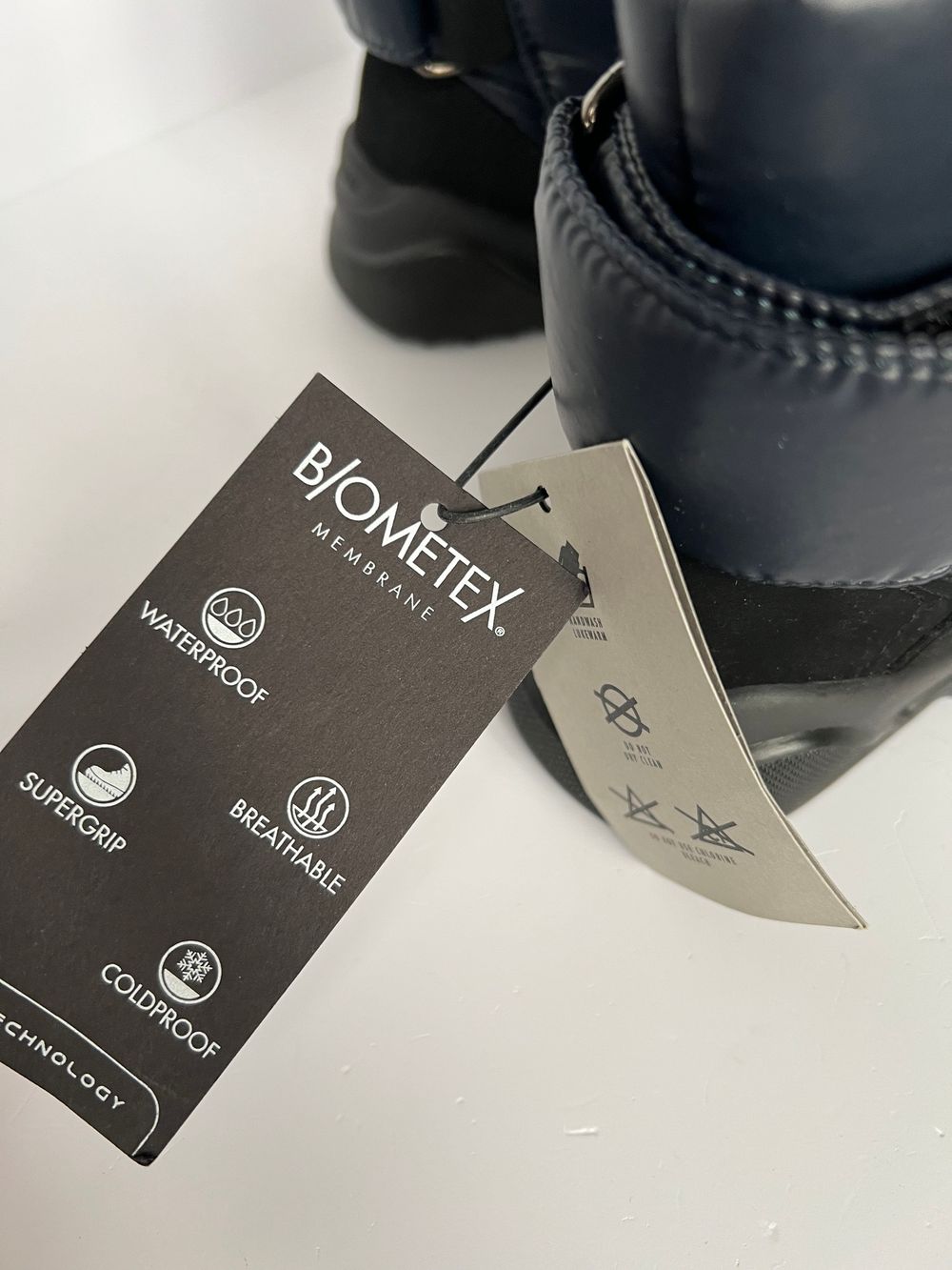 Новые ботинки Jog Dog, 25