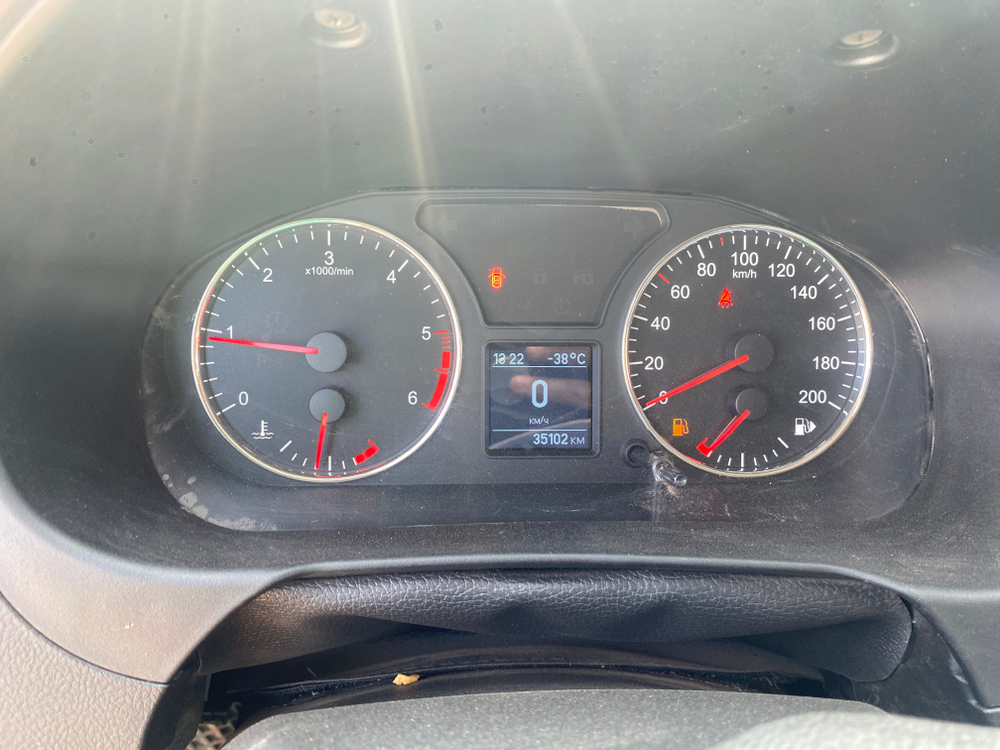UAZ PATRIOT PICKUP Base Limited 2.7 5MT