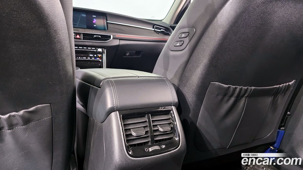 Kia K7 (Cadenza) Premier Hybrid Noblesse (07.2020)