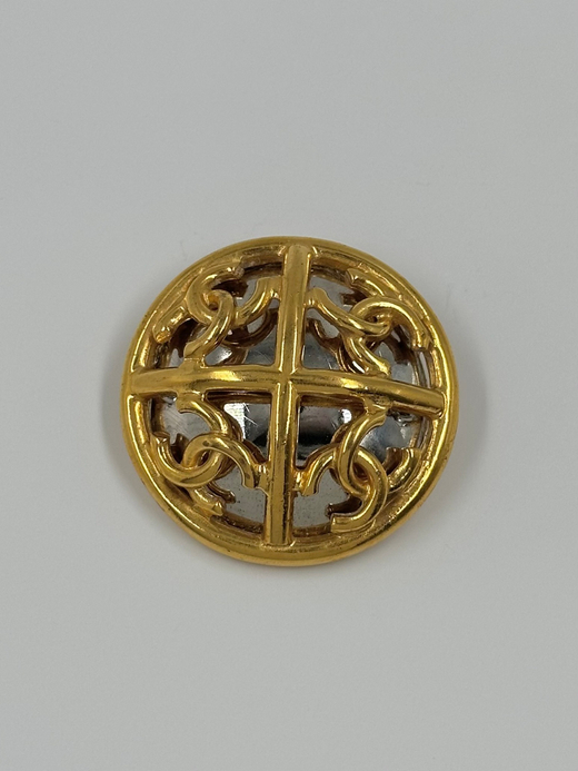 Брошь биколор с лого Chanel