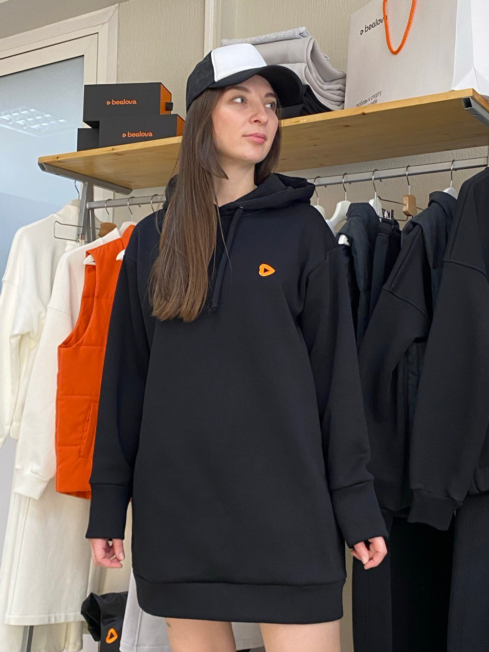 Худи с начесом на манжете