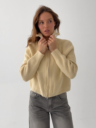 Джемпер вязаный, на молнии, с горлом