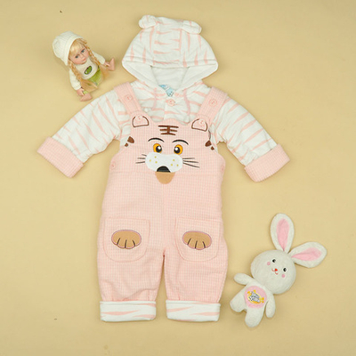 Комплект для новорожденных из кофты с капюшоном и комбинезона