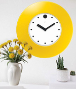 Часы настенные, модель 055, диаметр 375 мм, стекло пластиковое, пластиковый ободок, цвет-жёлтый.
