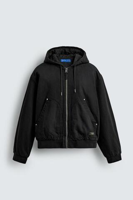 ZARA СТЕГАНАЯ КУРТКА С КАПЮШОНОМ, ЧЕРНЫЙ