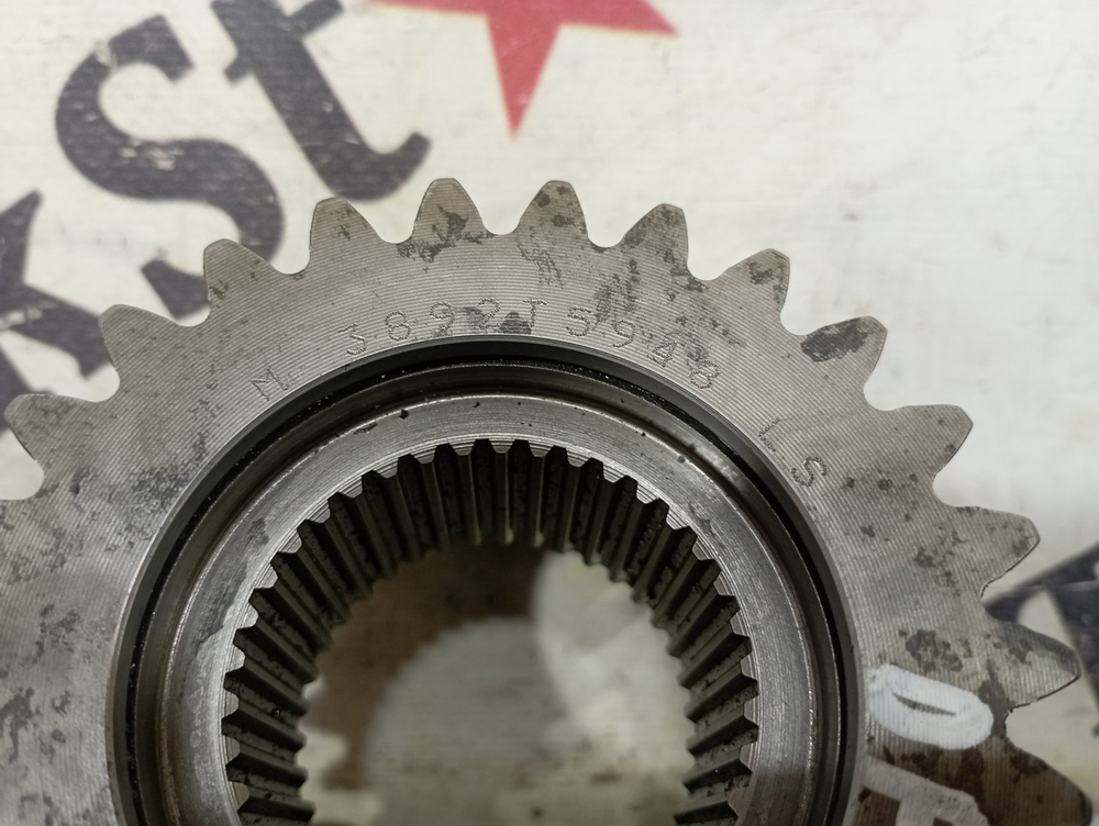 Шестерня бортового редуктора