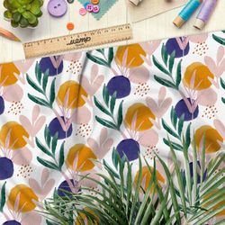 Ткань габардин цветные круги и листва на белом фоне