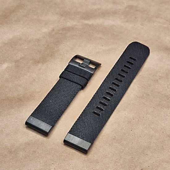 Ремешок нейлоновый 22 мм жакардовое плетение для Garmin MARQ / Epix / Fenix (47 мм) (Черный)