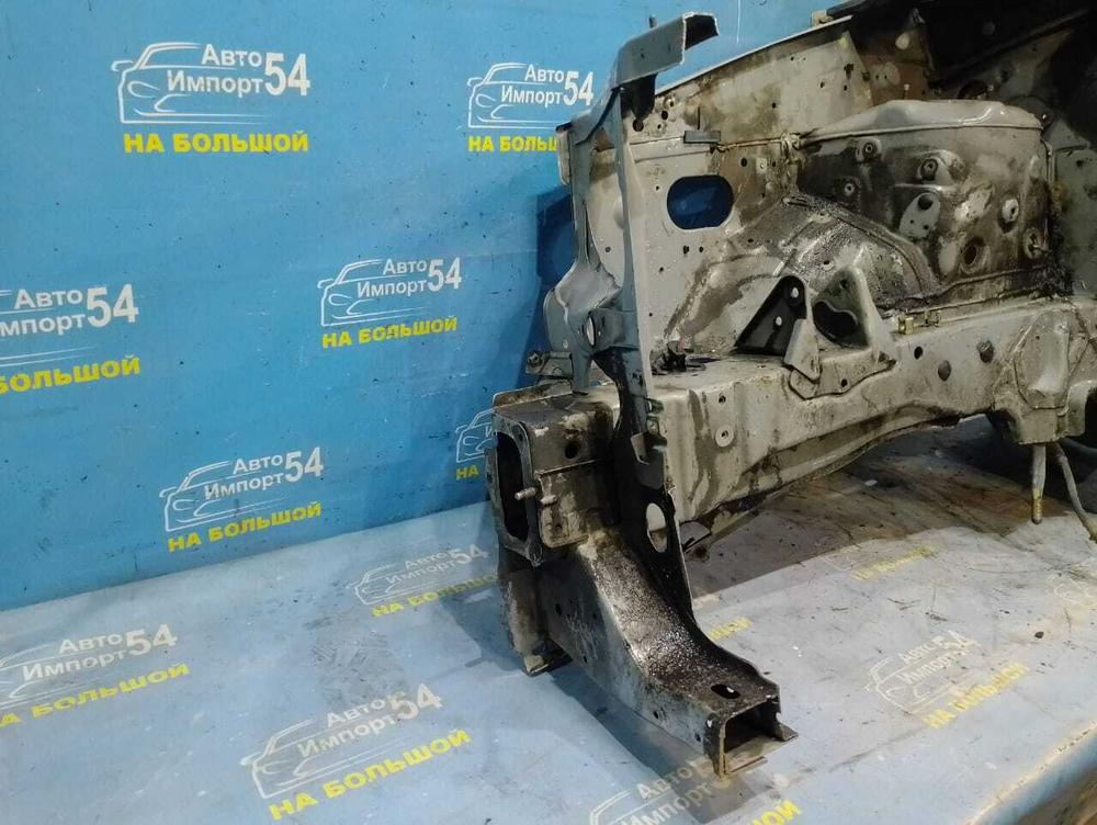 Лонжерон передний правый NISSAN PRESAGE 1998-2003