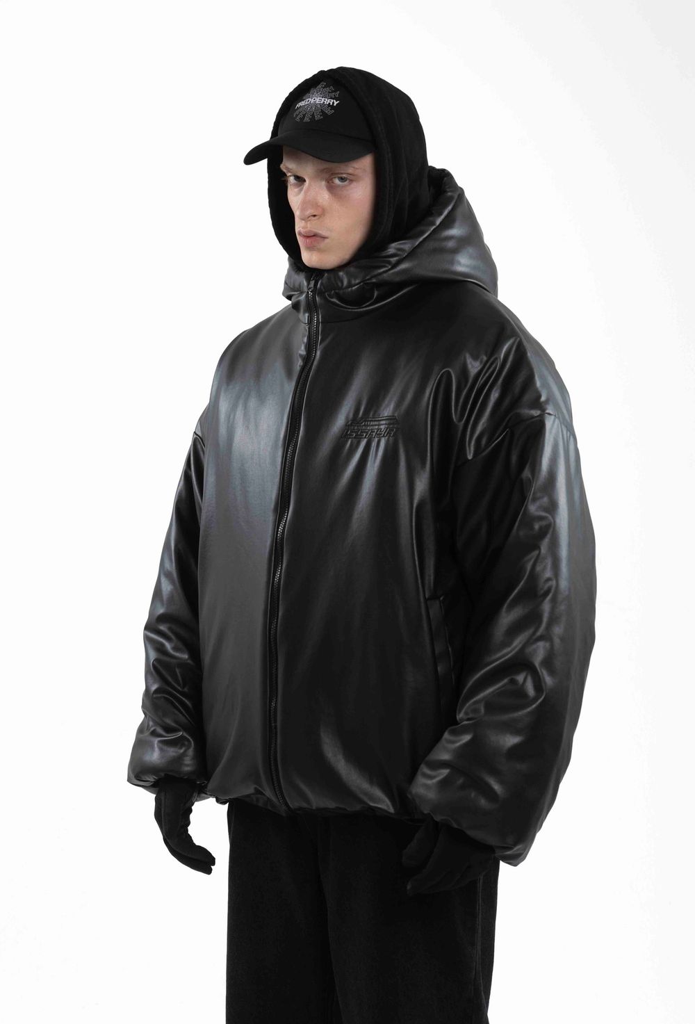 Куртка Issaya Orbed 2.0 Leather черная