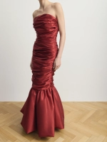 Красное платье-макси из тафты с драпировкой "Minuit"