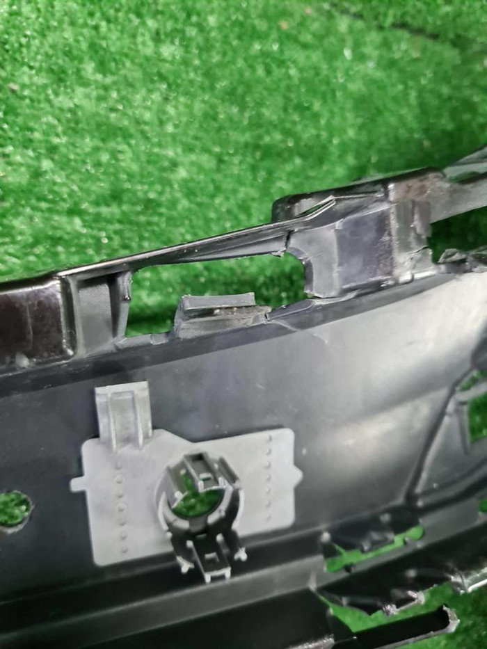 Бампер передний Mercedes S W222 (2017-2020) Maybach