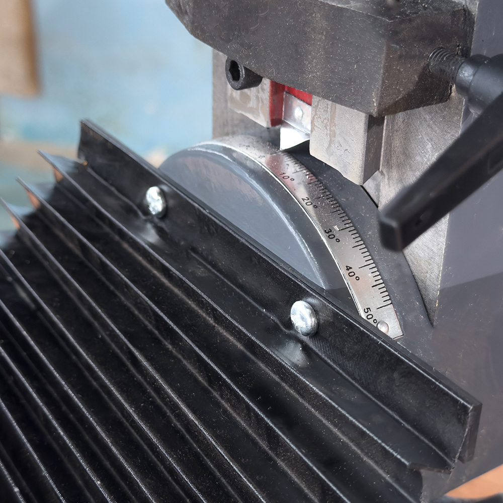 FPV-25LP настольный фрезерный станок