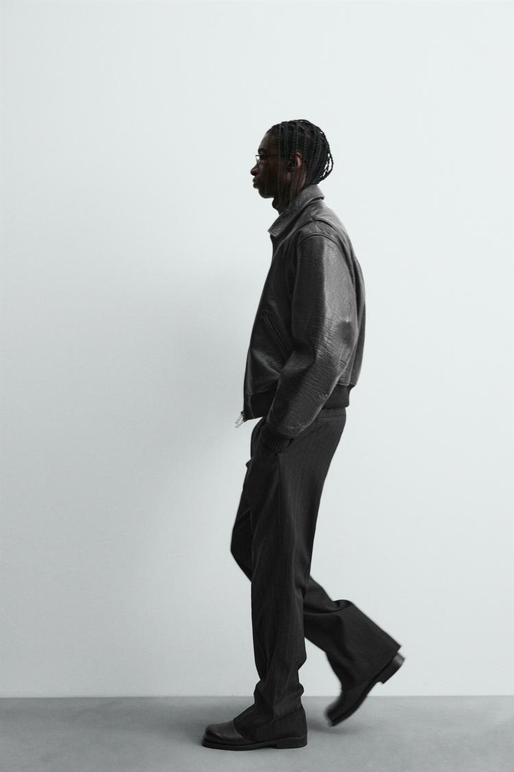 ZARA КУРТКА ИЗ ТИСНЕНОЙ КОЖИ, ЧЕРНЫЙ