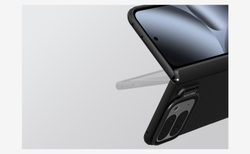 Чехол с MagSafe на Google Pixel 10 Pro Fold, серия Super Frosted Shield Prop Magnetic (версия с прозрачной откидной крышкой объектива) от Nillkin