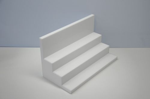 Горка для выставки товара