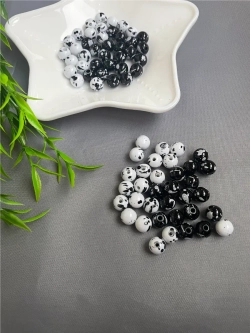 Бусины черно-белые, 100шт