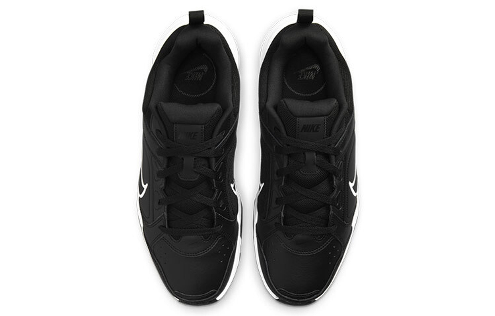Кроссовки Nike Defy All Day