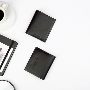 Портмоне мужское Carre из кожи теленка, черного цвета