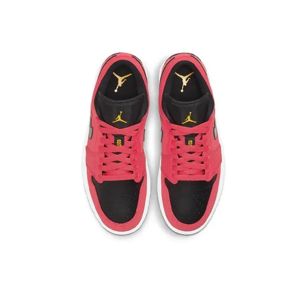 Женские кроссовки Air Jordan 1 Low 'Siren Red' DC0774-600