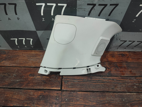 Обшивка стойки багажника левая Tank 500 21-нв Б/У Оригинал 5402450XKV3AAF4