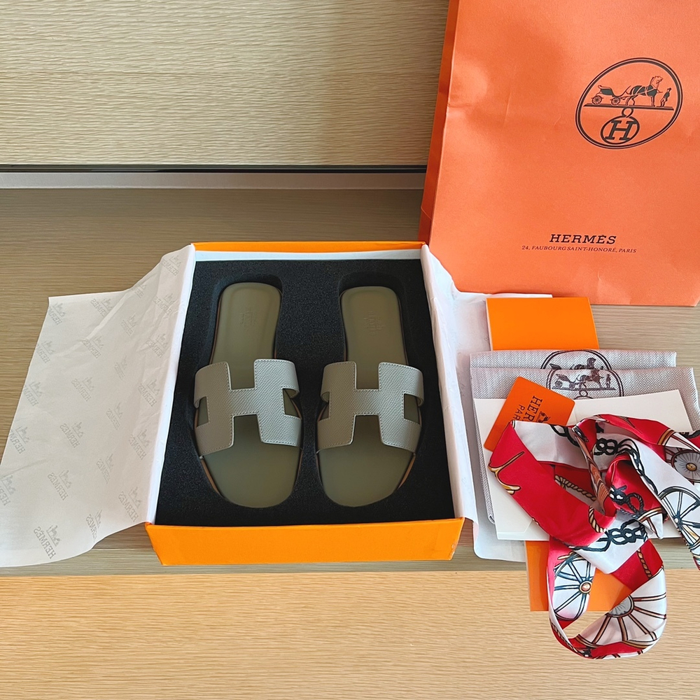 Hermes Oran Sandal