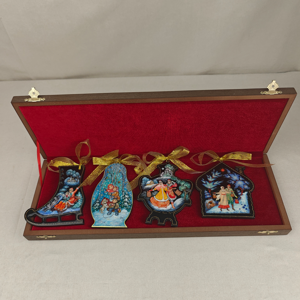 Набор из 4-х ёлочных игрушек "Русская зима" с росписью Палех