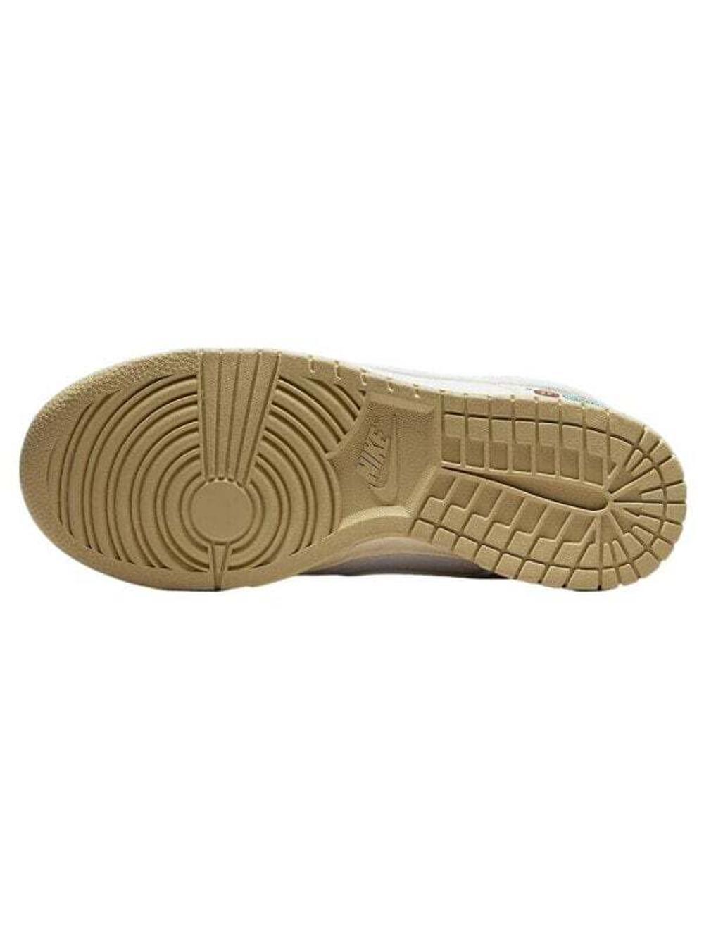 Кроссовки Nike Dunk Low Se The Future Is Equal