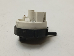 WISL103 кт63 Датчик уровня воды для стиральной машины Indesit 160015915.03 б/у