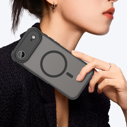 Полупрозрачный матовый чехол с MagSafe для iPhone Air, боковые рамки черного цвета