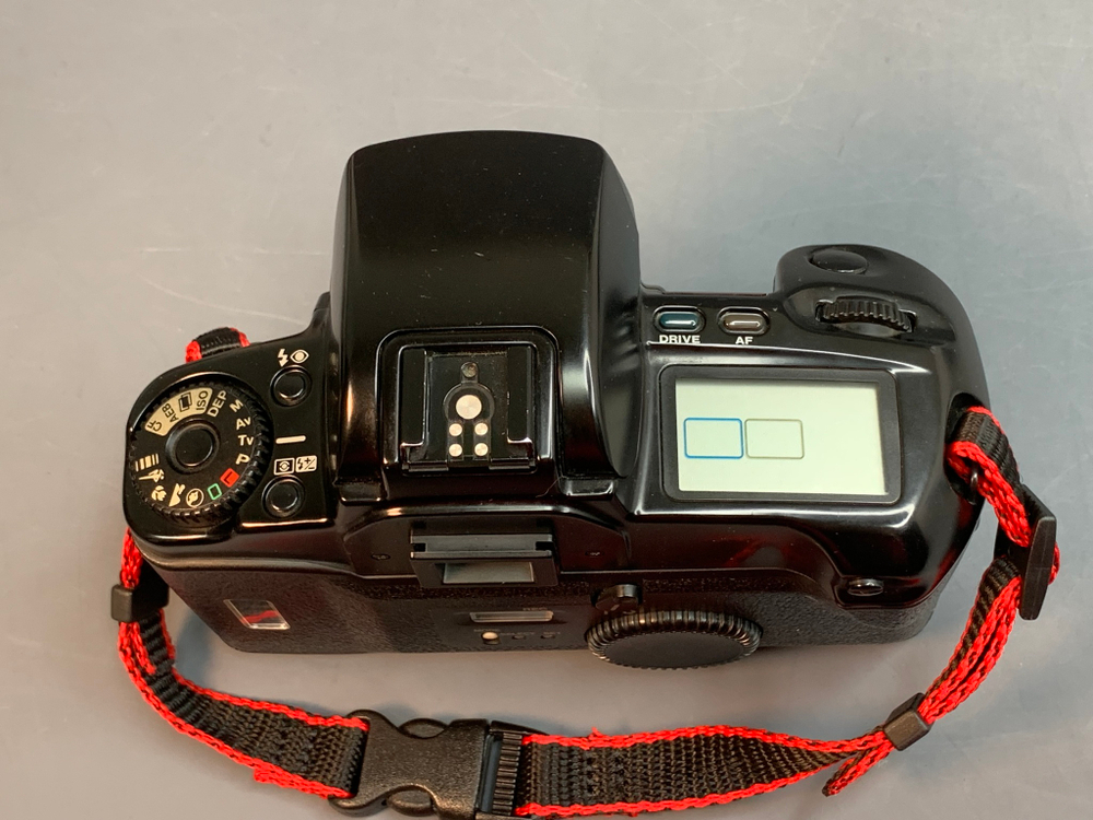 Canon EOS 100QD body
