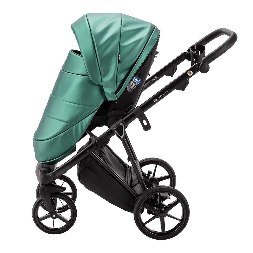 Детская коляска Adamex Belissa Deluxe 3 в 1 B-SM01 (ИЗУМРУД. ПЕРЛ 100% КОЖА)