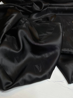 Вискоза жаккардовая подкладочная (Valentino, 100%вискоза, Густой черный/логотип бренда, 140, 110 гр/м2)