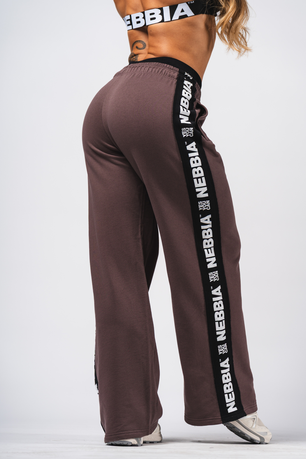 Брюки Straight Leg Sweatpants URBAN 490 Коричневые