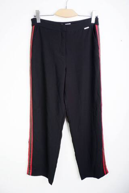 Брюки с яркими лампасами, маркировка 40, визуально на 46 размер