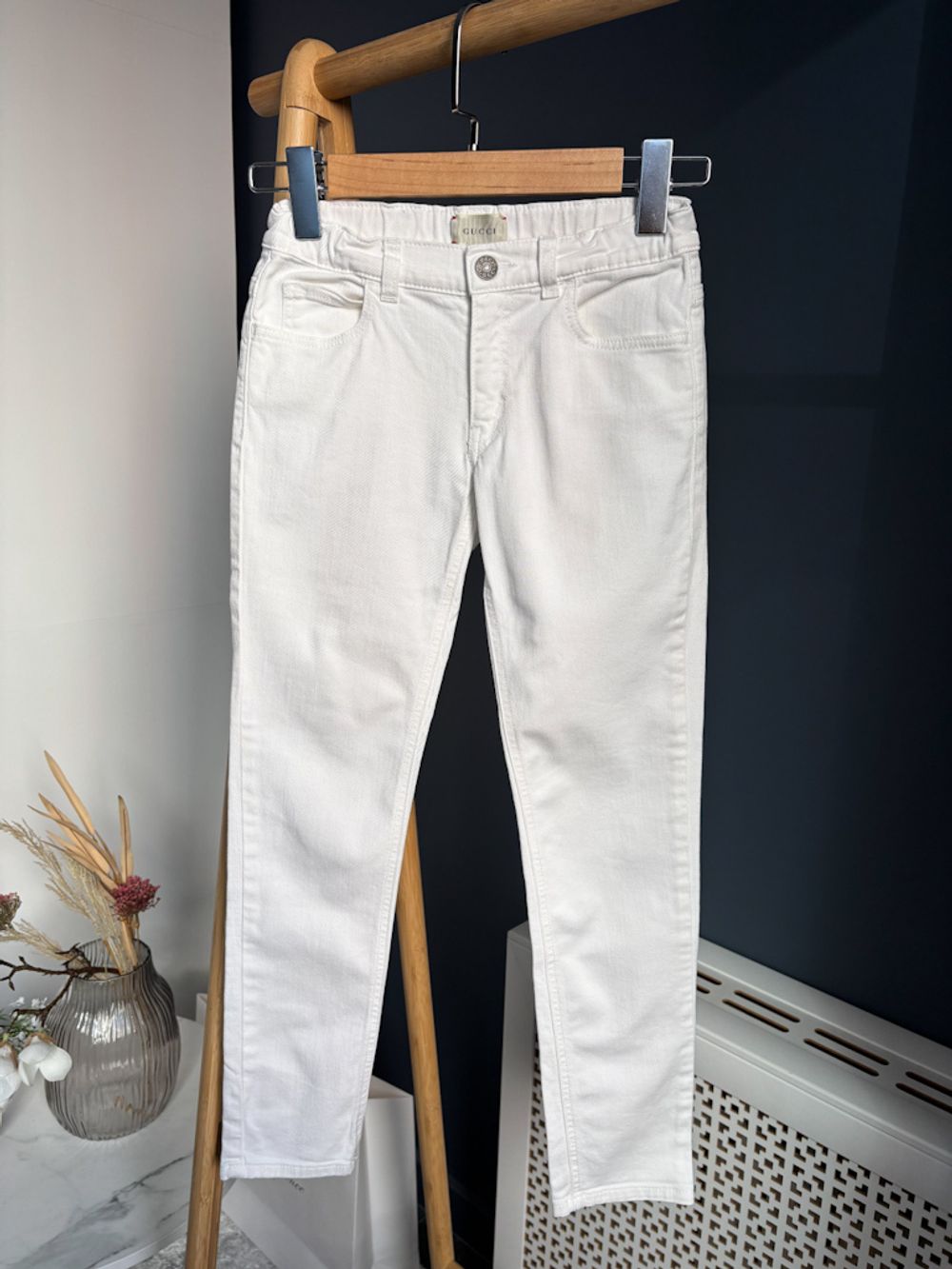 Джинсы Gucci, 140