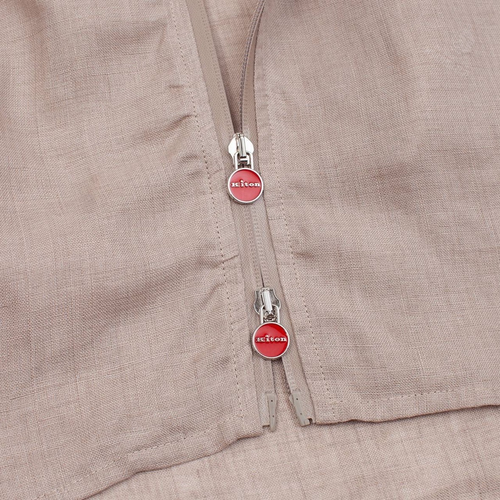 Льняной костюм Kiton