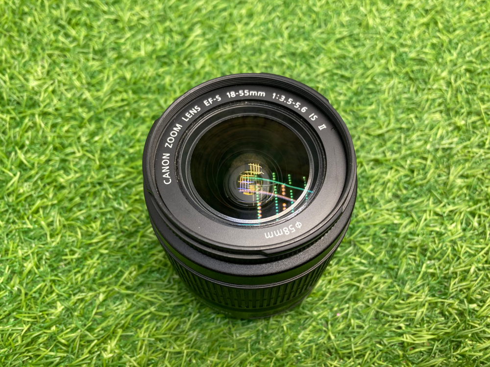 Canon 2000D Kit 18-55mm IS II 23.000 кадров