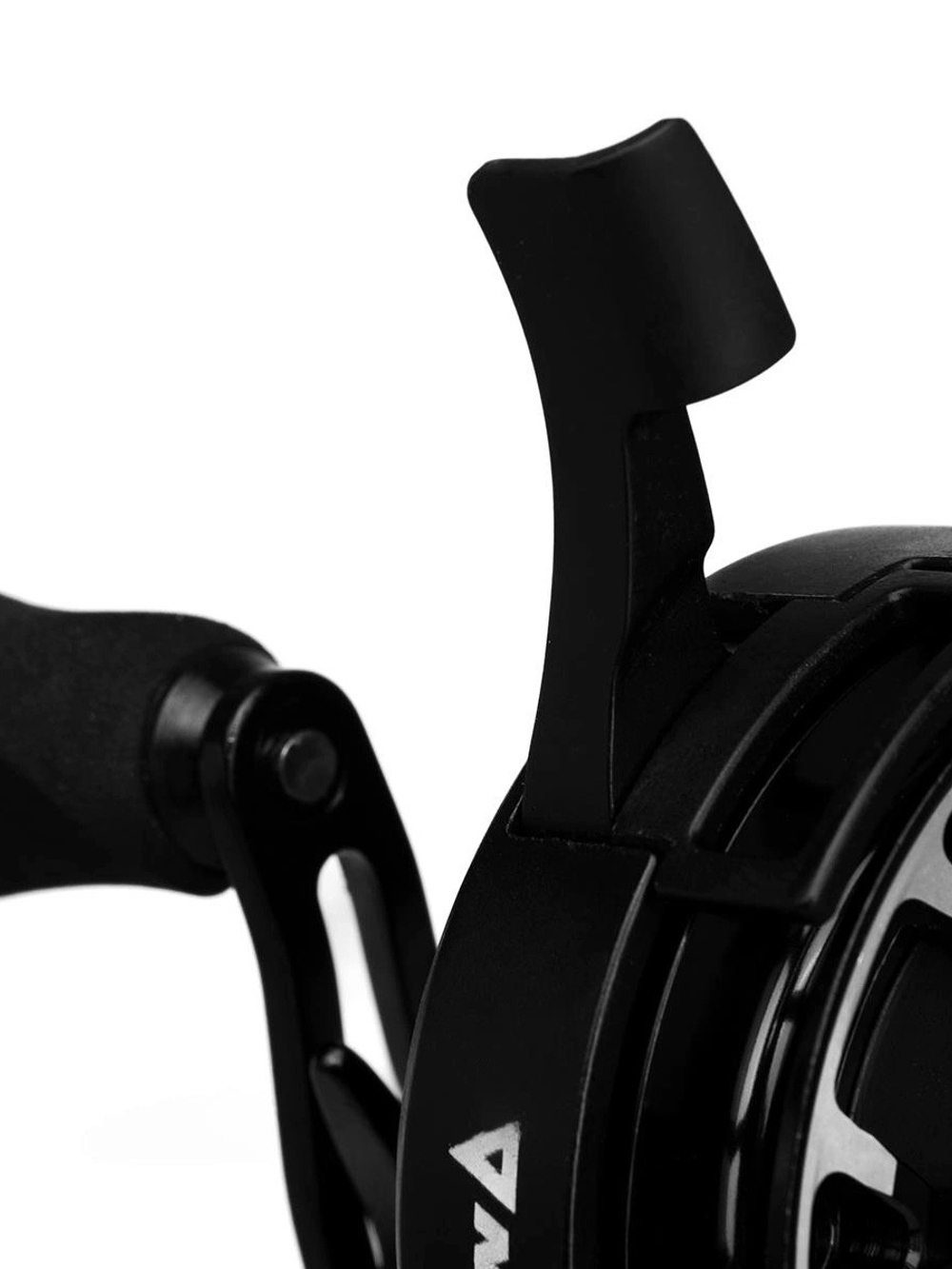 Катушка мультипликаторная зимняя Nisus Force LH (N-BIF-L) 3+1 подшипник