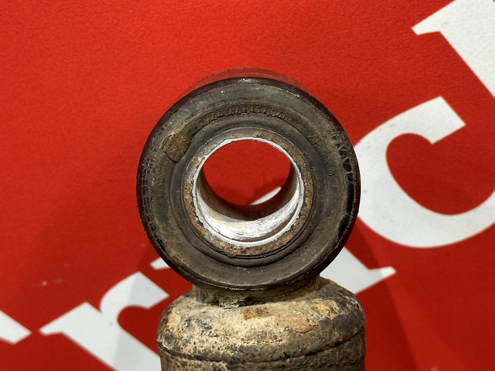 Амортизатор задний