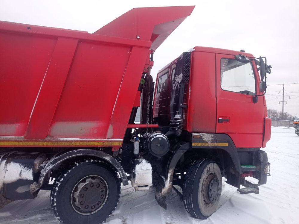 МАЗ 6516 8x4 Самосвал 651628-521-005 (Дизельный, 11,6 л, 423 л.с., МТ)