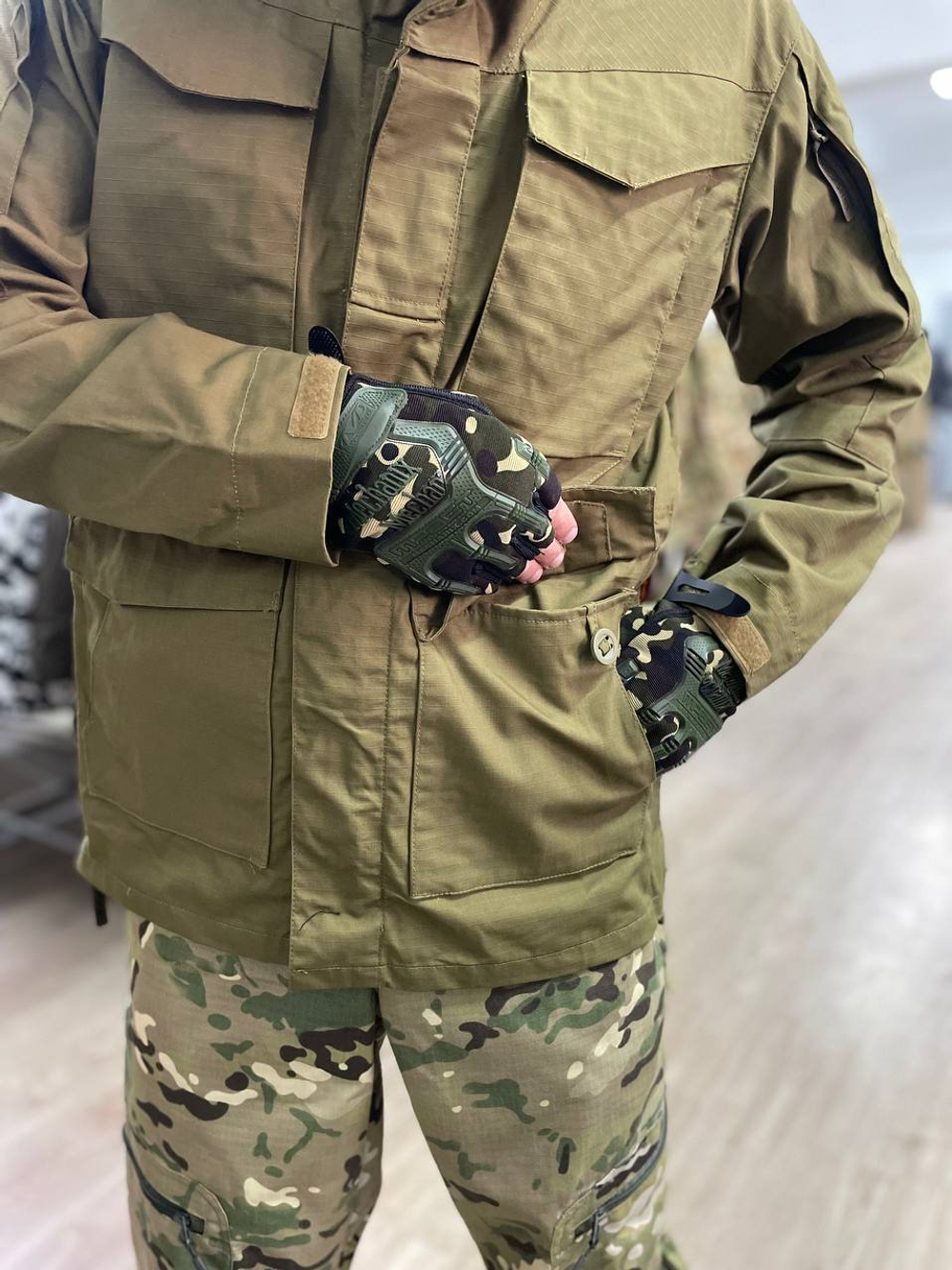 Куртка тактическая / песок