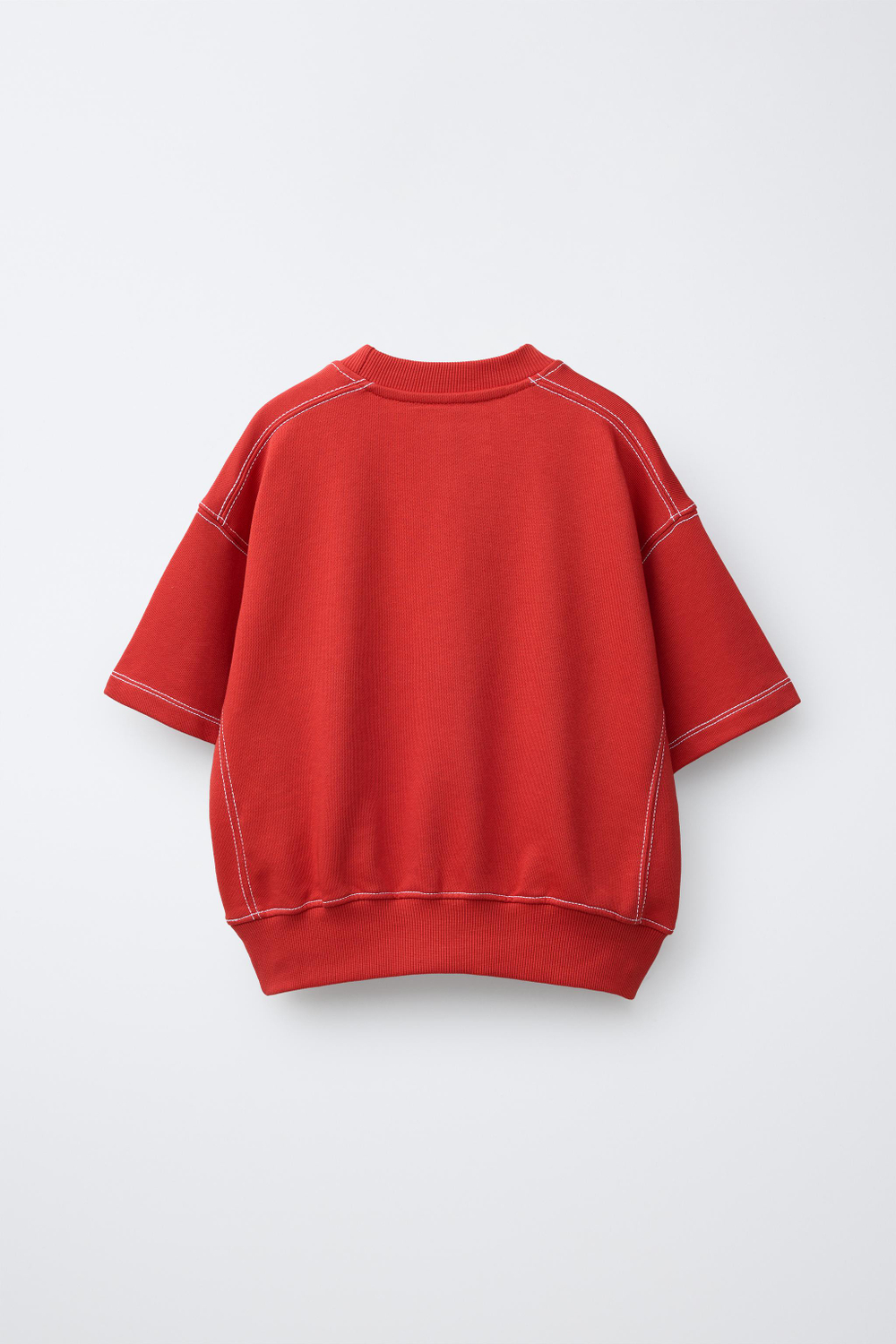 ZARA КОМПЛЕКТ ИЗ ФУТБОЛКИ И ШОРТОВ ИЗ ФУТЕРА С ОТДЕЛОЧНОЙ СТРОЧКОЙ, КРАСНЫЙ