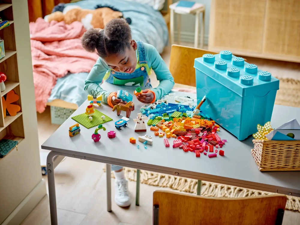 Конструктор LEGO Classic 11038 Яркий творческий Конструктор