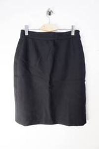 Юбка прямого кроя, визуально на 48/50 размер