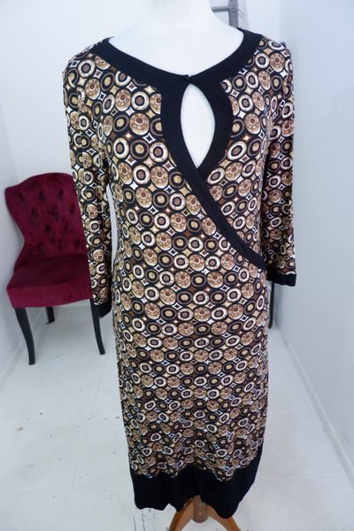 сегодня 27 декабря еще можно оформить заказ на любые вещи на сайте за полцены