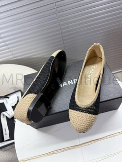 Женские балетки Chanel черно-бежевые текстильные