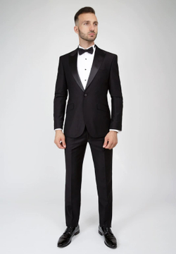 Мужской смокинг (черный) А47
