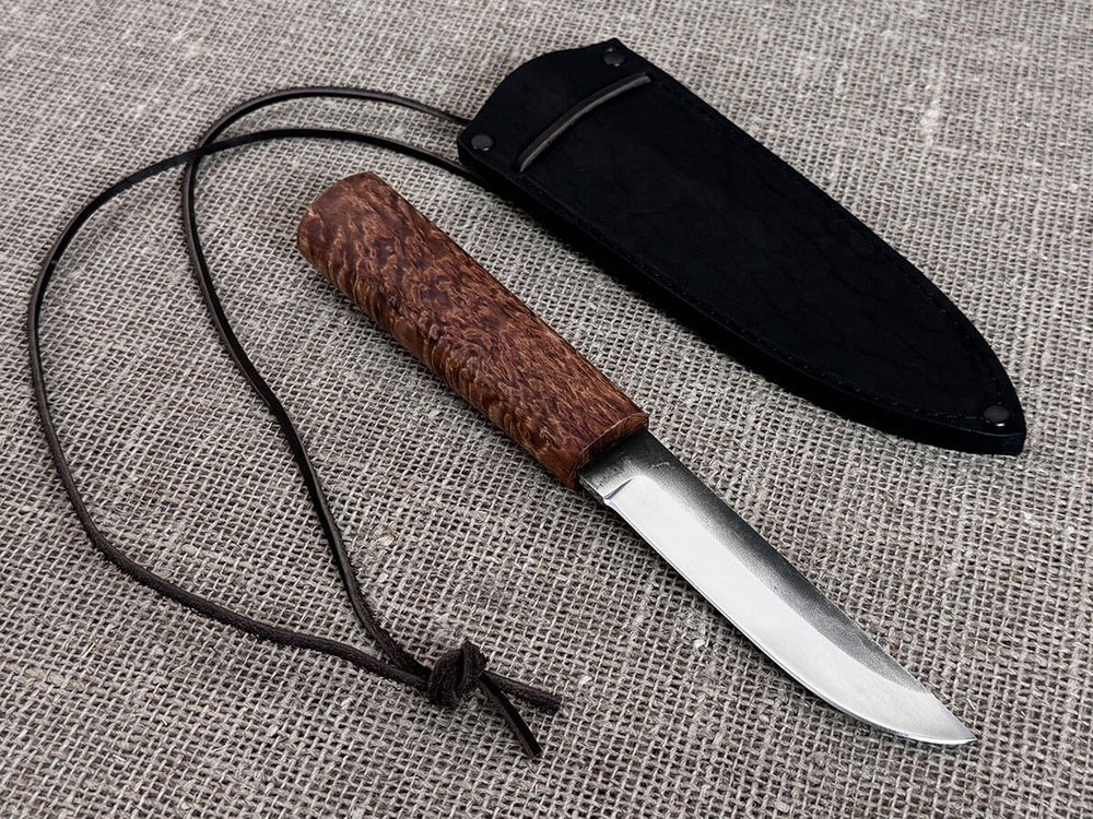 Нож шейный Ханты-Манси, рукоять мореная карельская берёза